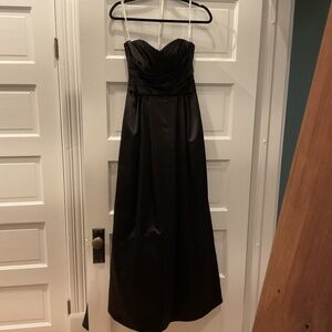 David’s Bridal Strapless Black Gown Size 4